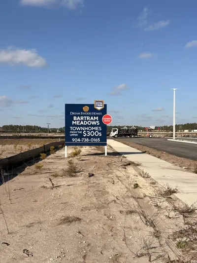 Construction Signs Photo
